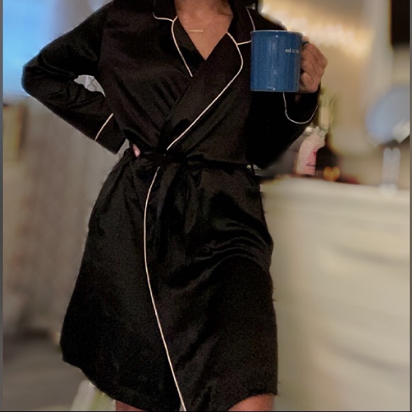 Victoria's Secret Other - Victoria’s Secret Satin Robe